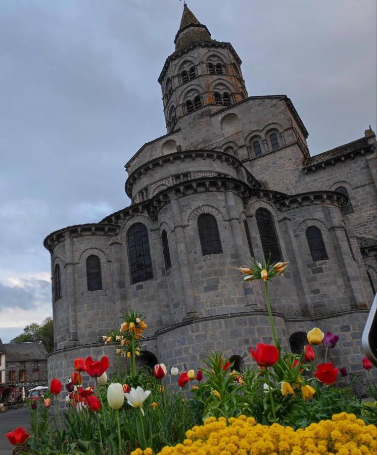 Lilas, Gite Saint Antoine, Orcival, Entre Sancy Et Volcans. Εξωτερικό φωτογραφία